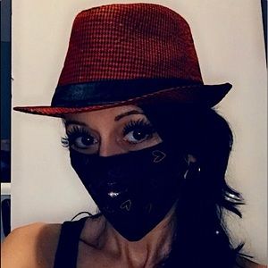 🖤❤️RED & BLACK FEDORA HAT❤️  NWOT